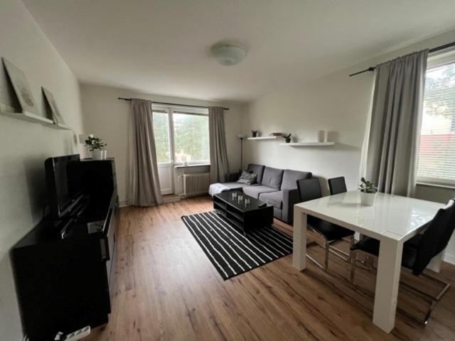 Flatin Erbjuder Laegenheter I Soedra Stockholm Apartment Екстериор снимка